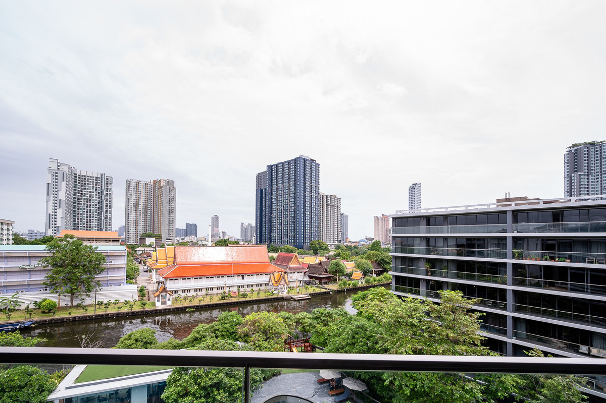For SaleCondoOnnut, Udomsuk : Condo for sale Park Court Sukhumvit 77 price 39,900,000 baht [JZs260206]