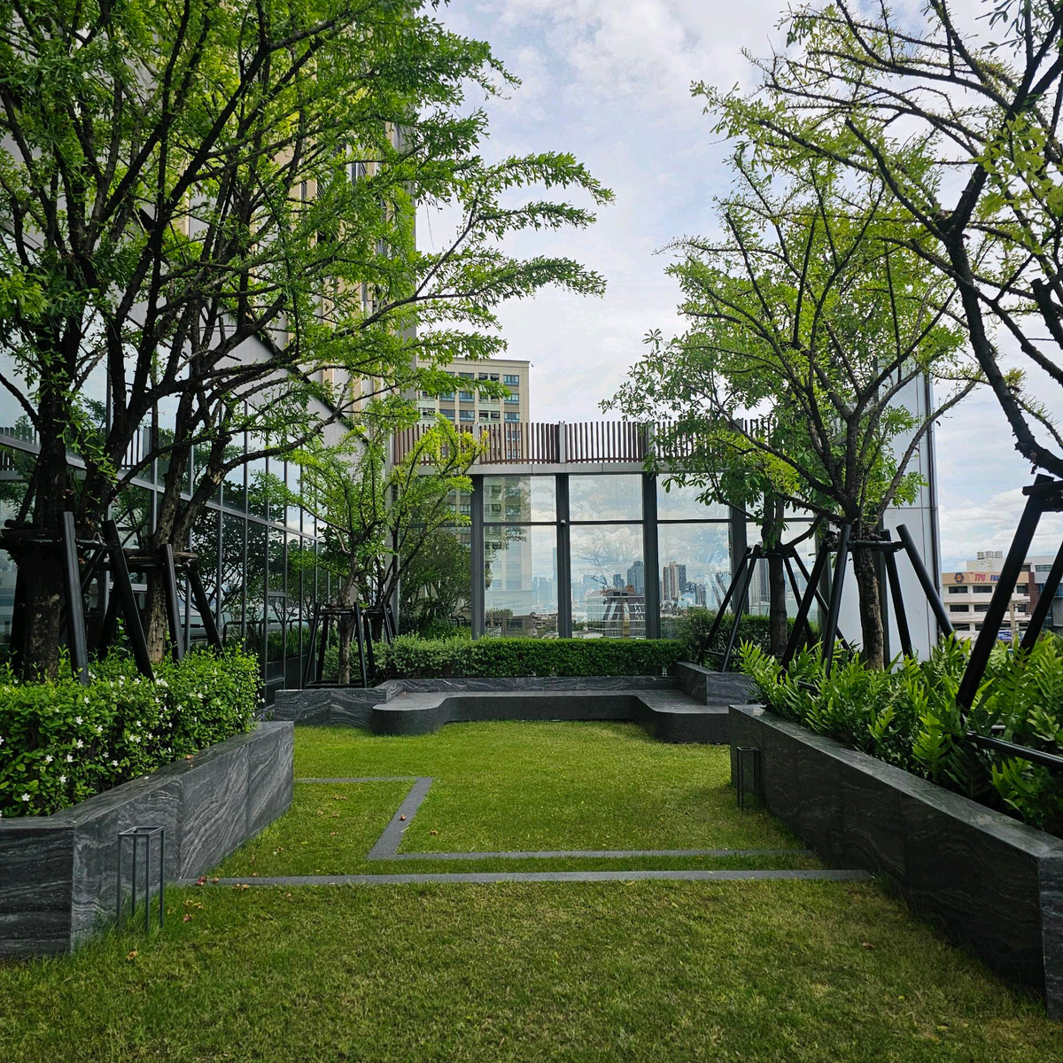 CondoRama3 (Riverside),Satupadit : RAMA 3 : The Key (River view)