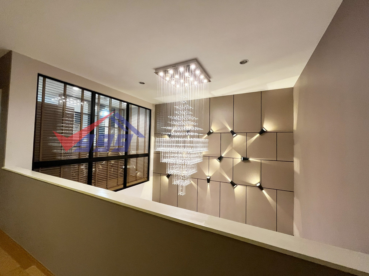 For RentHousePattanakan, Srinakarin : Townhome for rent, 3 bedrooms, srinakarin rama 9 area.