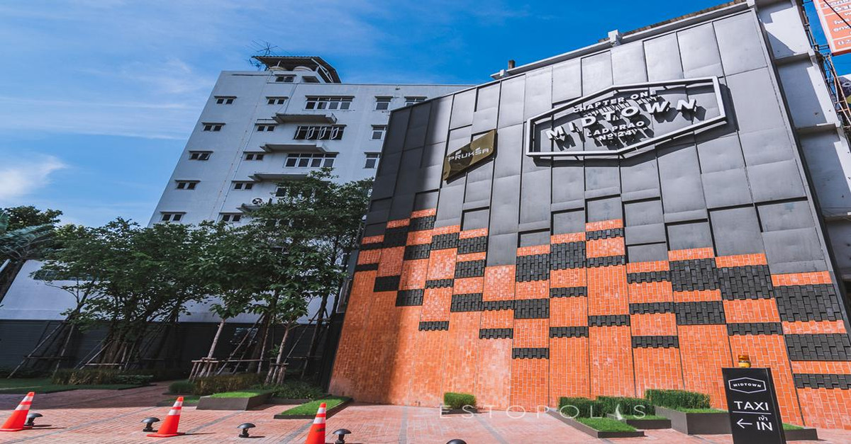 For SaleCondoLadprao, Central Ladprao : ✨ For Sale: Chapter One Midtown Ladprao 24 Condo ✨ 💰 Only 2,999,000 THB