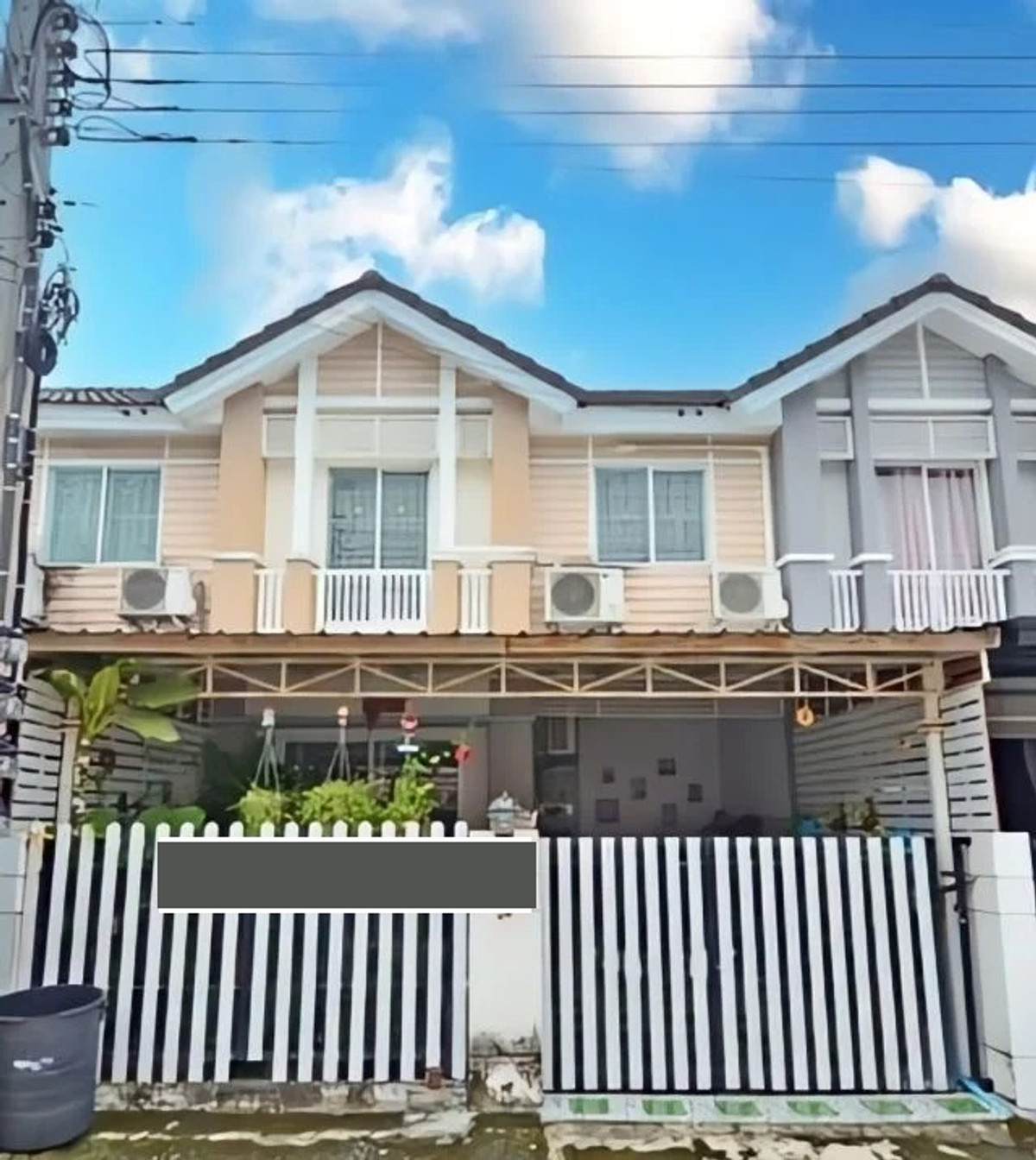 ขายทาวน์โฮมสมุทรปราการ สำโรง : 19.9ตรว 3น2น  ทาวน์โฮม 2 ชั้น พฤกษาวิลล์ 38 กิ่งแก้ว หนามแดง