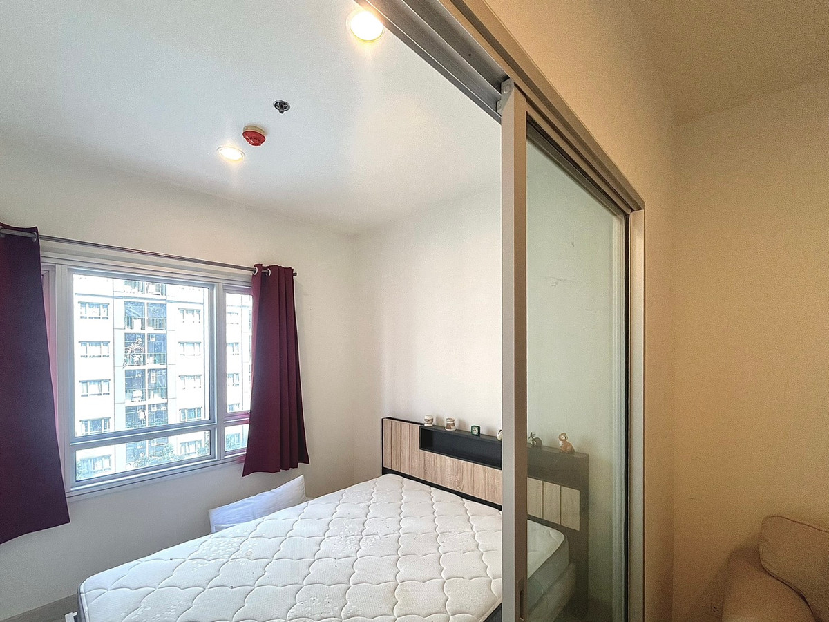 For SaleCondoRattanathibet, Sanambinna : Decorate it your way within a starting-million budget!!! Condo for sale at Manor Sanambinnam (Manor Sanambinnam), pool view unit on a well-positioned high floor, better value than renting!