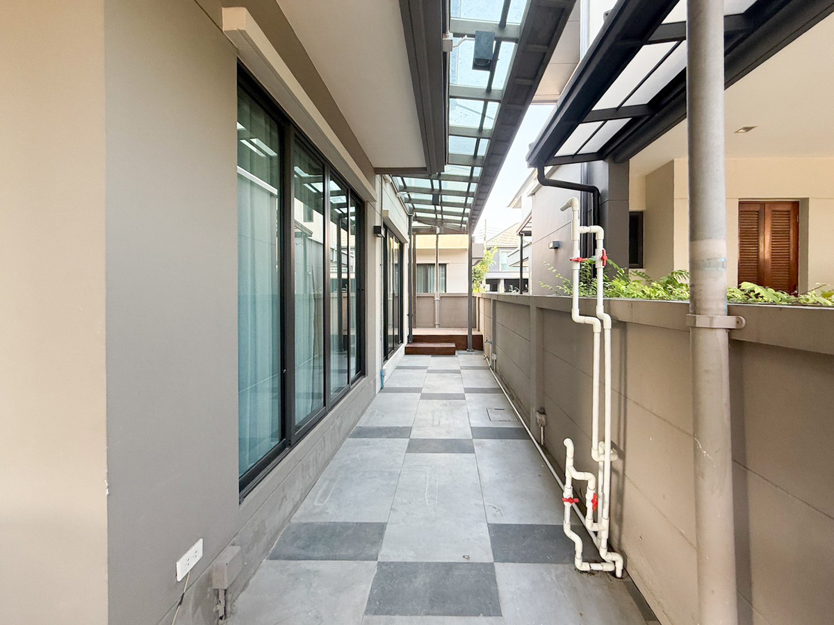 For RentHousePattanakan, Srinakarin : Single house for rent Ready to move in Near Brighton International School, Suvarnabhumi Airport 🛫