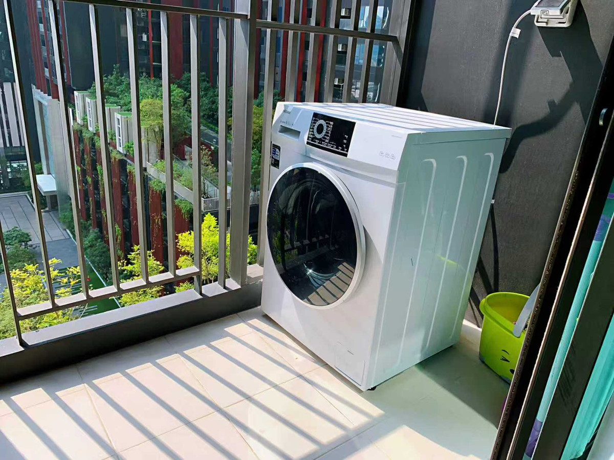 ให้เช่าคอนโดพระราม 9 เพชรบุรีตัดใหม่ RCA : ให้เช่าคอนโด Life Asoke Rama9 คอนโดแต่งครบพร้อมเข้าอยู่ใกล้รถไฟฟ้าMRTพระราม9เดินทางสะดวก!!