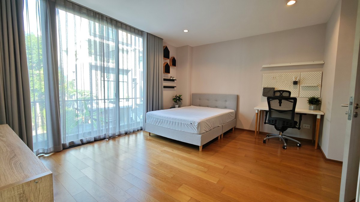 For RentHousePattanakan, Srinakarin : Townhome for rent, 3bedrooms Nirvana Define Srinakarin-Rama 9