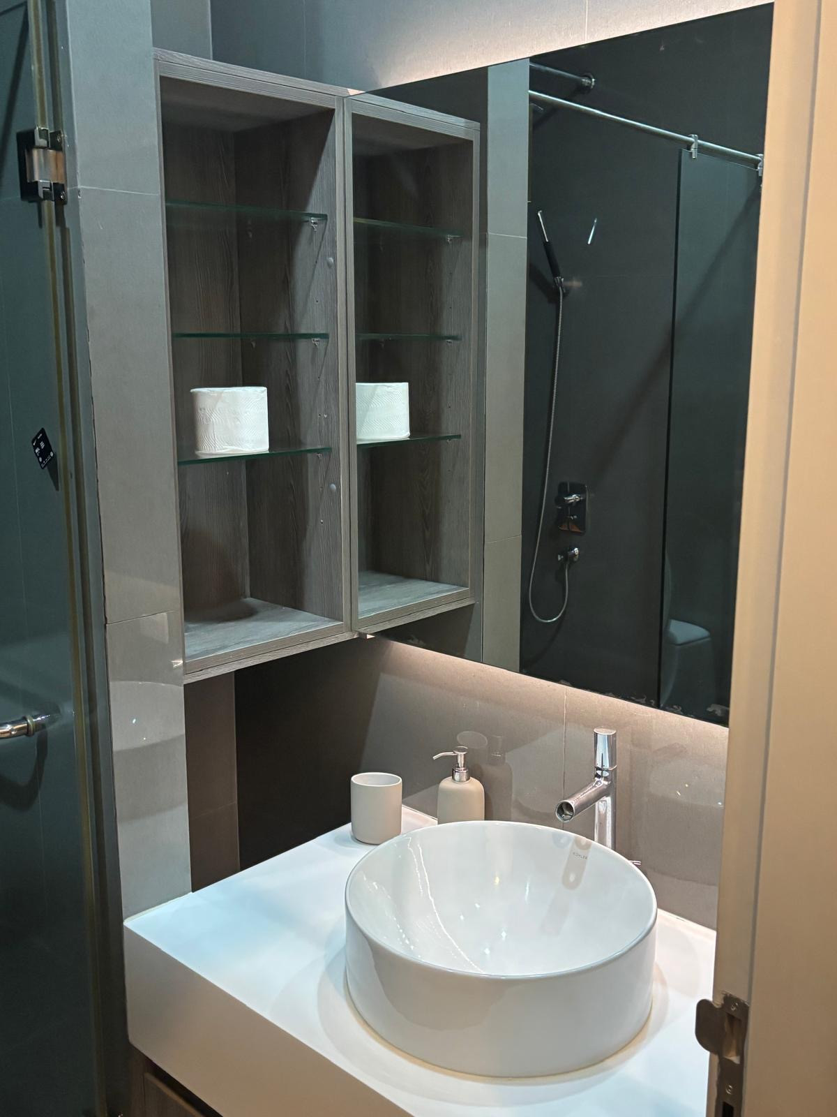 CondoSukhumvit, Asoke, Thonglor : 【Asoke 蛋黃區秘境】Trapezo Sukhumvit 16 — 稀有大三房三衛・精品宅 / Asoke Hidden Gem - Rare True 3 Bed 3 Bath unit - Sukhumvit 16 Trapezo