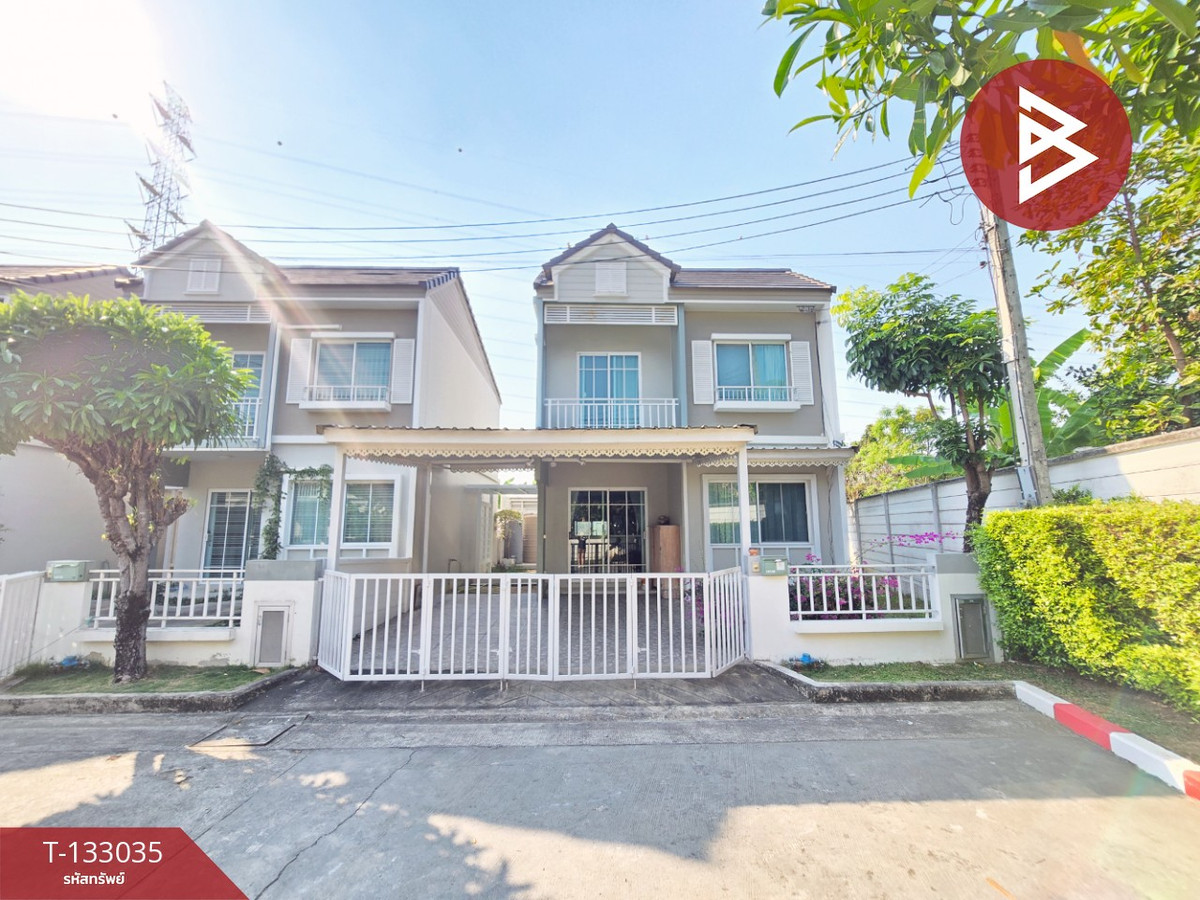 For SaleSamut Prakan,Samrong : For sale/rent, semi-detached house, The Village Bangna-Wongwaen 2, Samut Prakan.