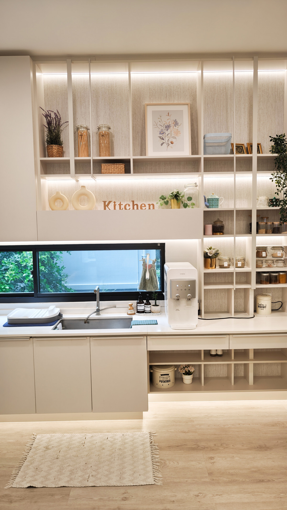 For RentHousePattanakan, Srinakarin : For Rent Vive Krungthep Kreetha 4 Bedrooms