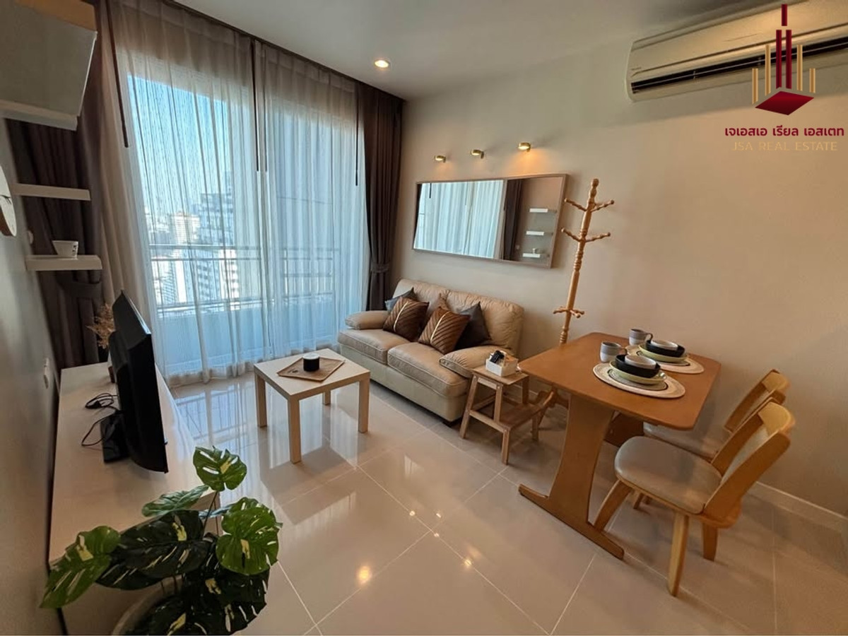 ให้เช่าคอนโดพระราม 9 เพชรบุรีตัดใหม่ RCA : ✨ For Rent: Circle Condominium ✨  💰 Only 19,500 THB/month