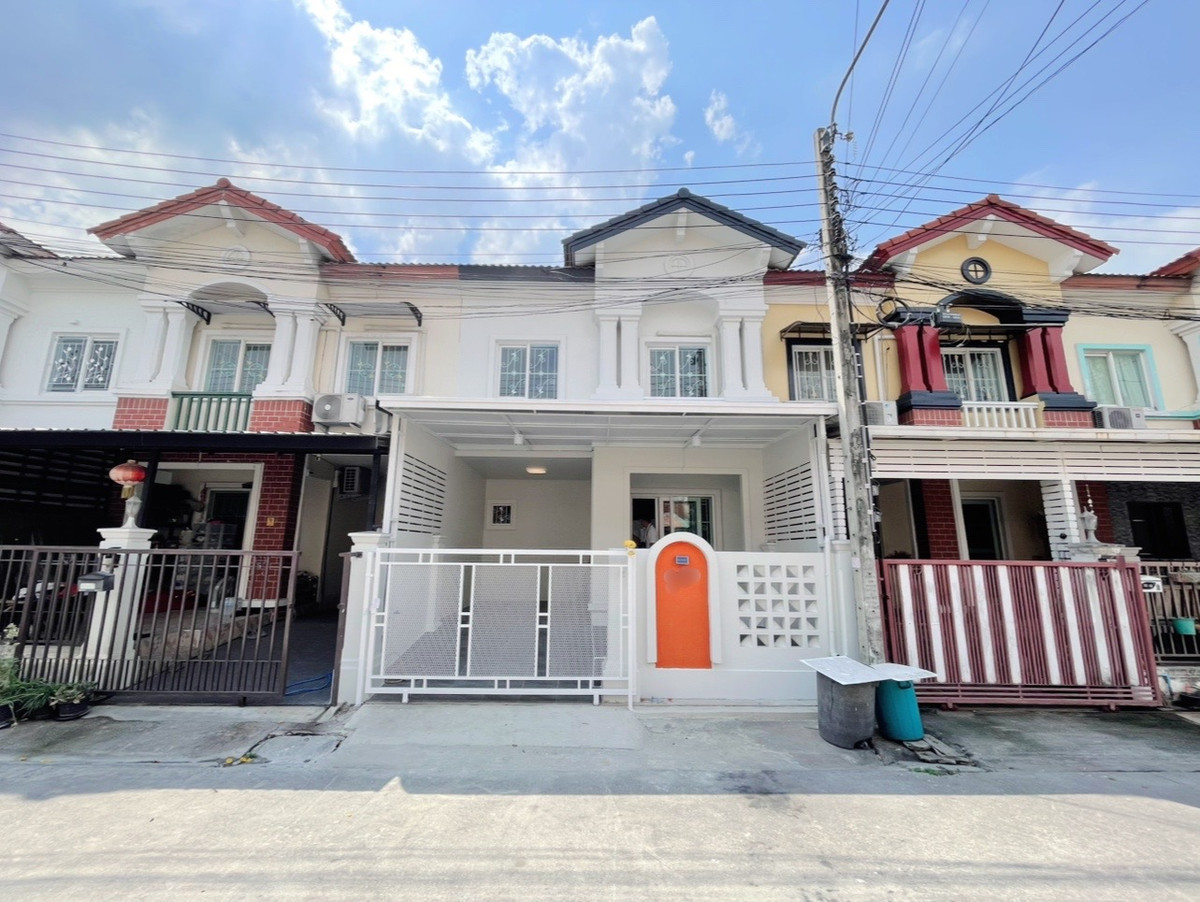 ขายทาวน์โฮมบางนา แบริ่ง ลาซาล : เดอะคอนเนค6 บางนา กม.10 รีโนเวทใหม่พร้อมเข้าอยู่ ใกล้เมกาบางนา