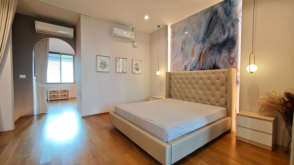 For RentHousePattanakan, Srinakarin : Townhome for rent, 3bedrooms Nirvana Define Srinakarin-Rama 9