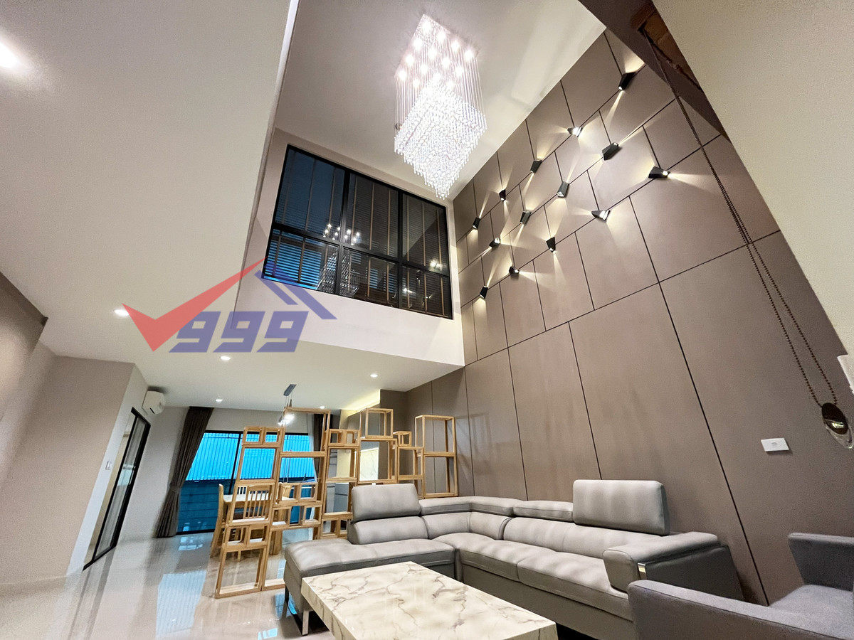 For RentHousePattanakan, Srinakarin : Townhome for rent, 3 bedrooms, srinakarin rama 9 area.