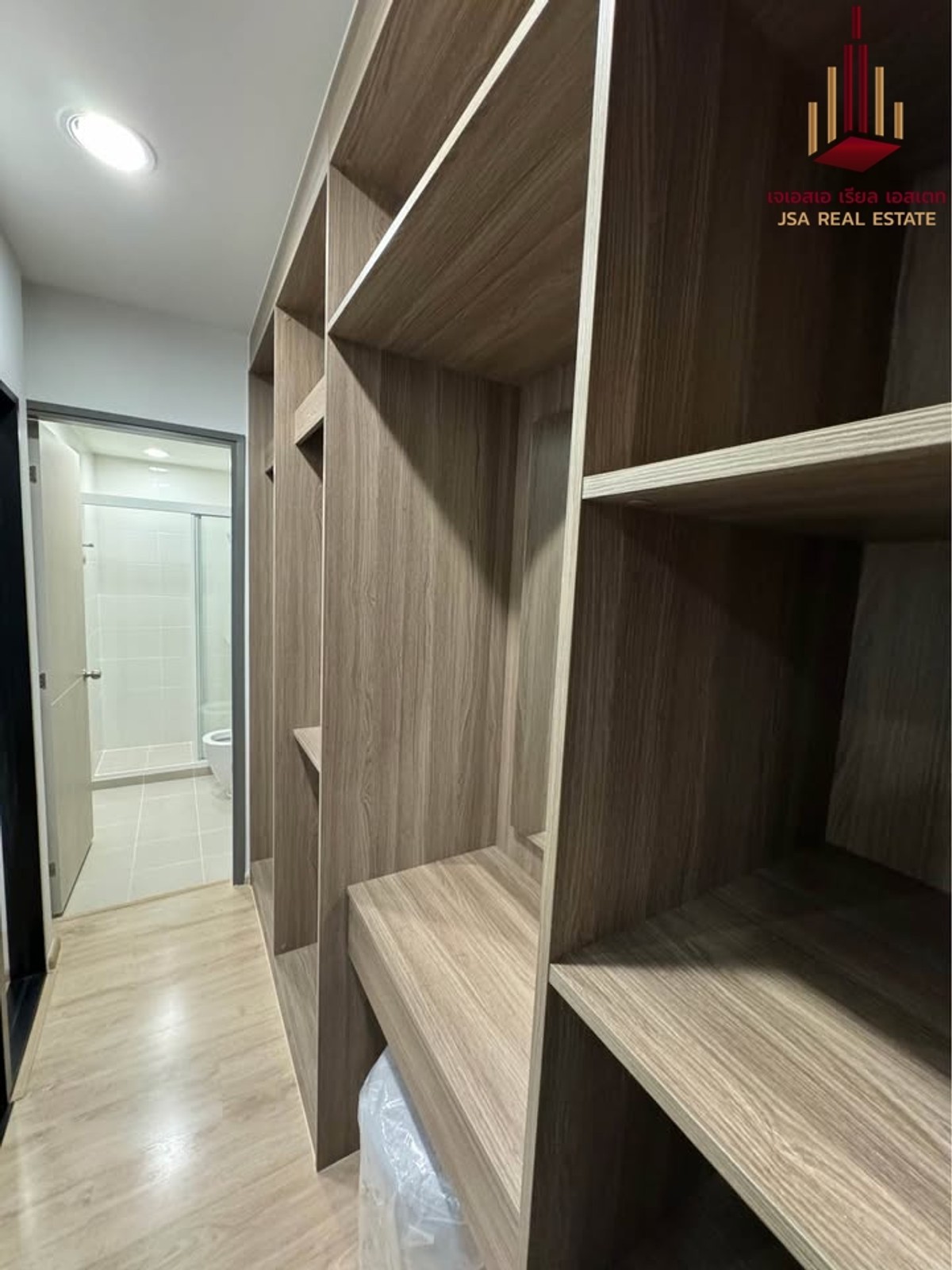 ให้เช่าคอนโดเลียบทางด่วนรามอินทรา : ✨ For Rent: Premio Unic Ekkamai-Ladprao Condo ✨  💰 Only 12,000 THB/month