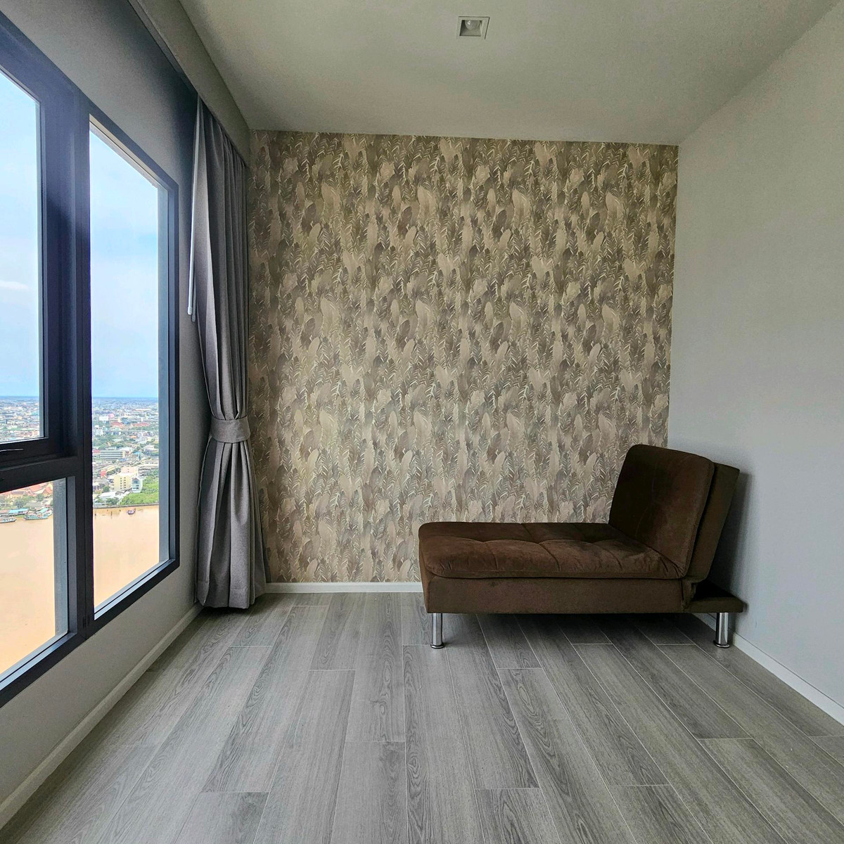 CondoRama3 (Riverside),Satupadit : RAMA 3 : The Key (River view)