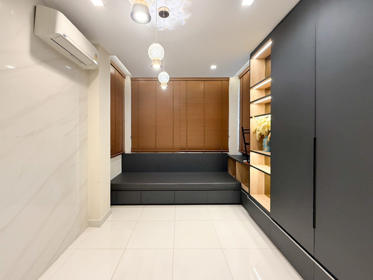 For RentHousePattanakan, Srinakarin : Single house for rent Ready to move in Near Brighton International School, Suvarnabhumi Airport 🛫