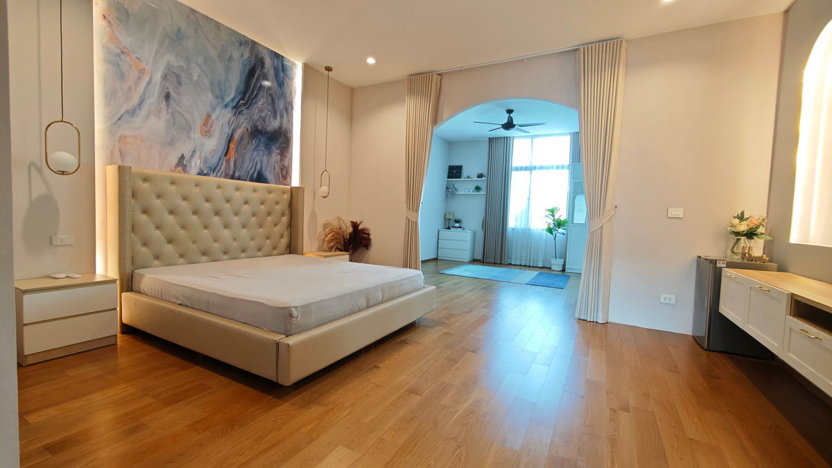 For RentHousePattanakan, Srinakarin : Townhome for rent, 3bedrooms Nirvana Define Srinakarin-Rama 9