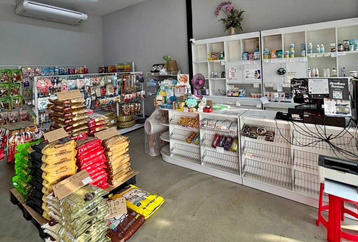 เซ้งร้านค้า/ตลาดนัดพระราม 9 เพชรบุรีตัดใหม่ RCA : เซ้งถูกๆ ร้านอาหารสัตว์-ขนาดใหญ่ ซอยไทยรามัญ คลองสามวา ใกล้ รร.นวมินทราชินูทิศ และหมู่บ้านเยอะมาก