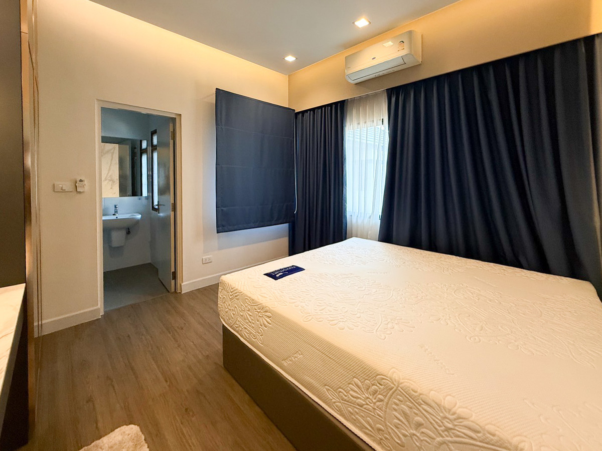 For RentHousePattanakan, Srinakarin : Single house for rent Ready to move in Near Brighton International School, Suvarnabhumi Airport 🛫