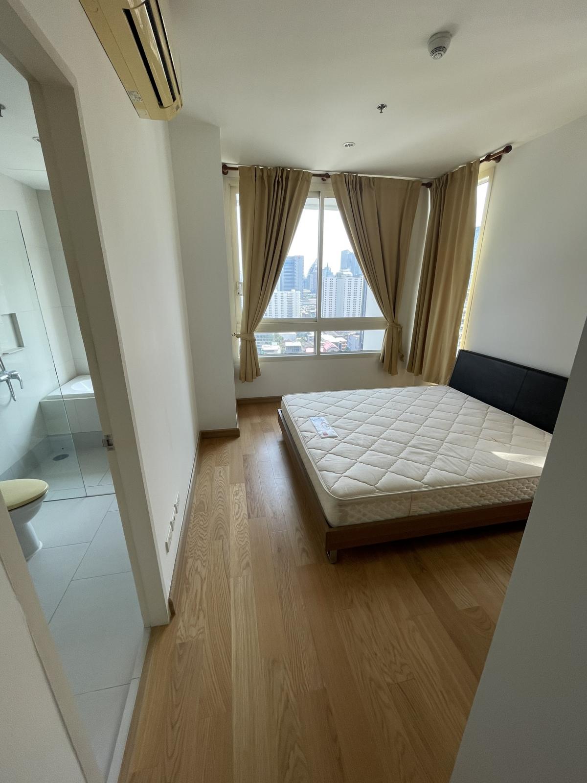 ให้เช่าคอนโดราชเทวี พญาไท : 07/03/2026, เช่าคอนโด Villa Rachatewi 1 ห้องนอน 55 ตรม. ใกล้ BTS ราชเทวี เพียง 22,000 บาท/เดือน! 
สิ่งอำนวยความสะดวกครบครัน สระว่ายน้ำ ฟิตเนส พร้อมระบบรักษาความปลอดภัย 24 ชม.