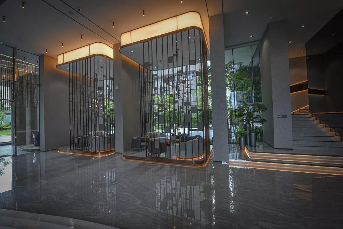 ขายคอนโดพระราม 9 เพชรบุรีตัดใหม่ RCA : ✨ For Sale: Life Asoke - Rama 9 Condo ✨  💰 Only 5,500,000 THB