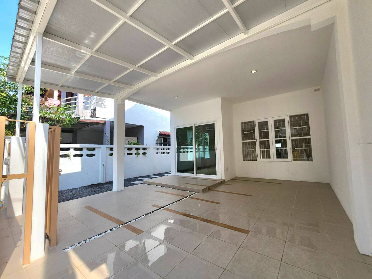 ขายนนทบุรี บางใหญ่ บางบัวทอง : 95742 - ขายบ้านแฝด ม.ศุธาวัลย์ ติดถนนใหญ่ ตรงข้ามวัดสวนแก้ว อ.บางใหญ่ จ.นนทบุรี