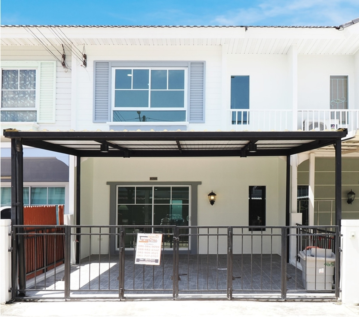 ขายทาวน์โฮมปทุมธานี รังสิต ธรรมศาสตร์ : ขายราคาพิเศษ ทาวน์เฮ้าส์ 2 ชั้น ม.โมดิวิลล่า 18.8 ตร.ว. 4นอน 2น้ำ โครงการบ้านหรู ทำเลดี ต้นโครงการ ฟังชั่นดีเยี่ยม พร้อมเฟอร์ พื้นที่กว้าง รีโนเวทใหม่ เข้าอยู่ได้ทันที [รังสิต-คลอง7]