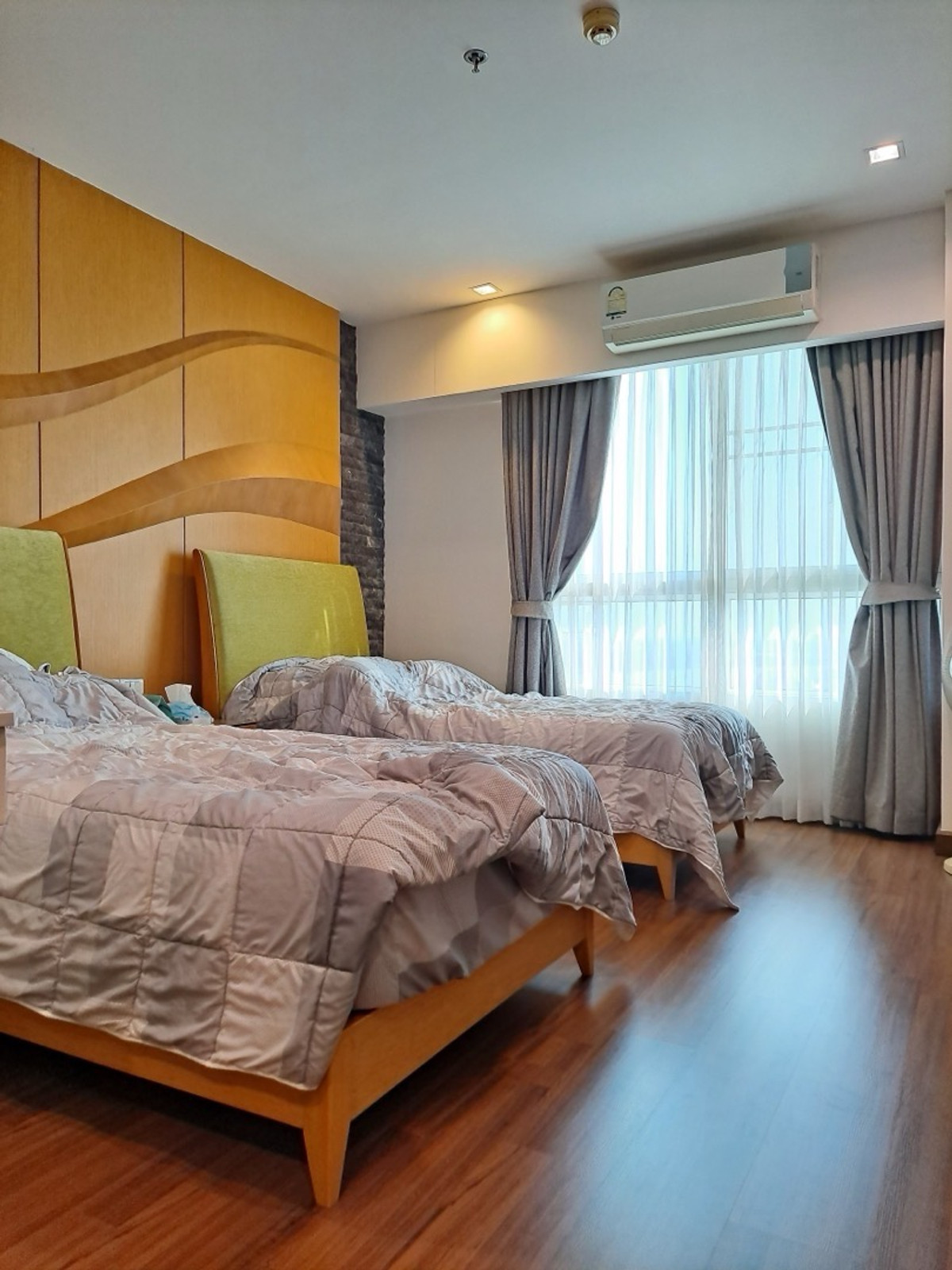For RentCondoRama3 (Riverside),Satupadit : For rent, Condo Supalai Prima Riva, south side, Chao Phraya River view, 3 bedrooms, 3 Bedrooms / 5 Bathroom.