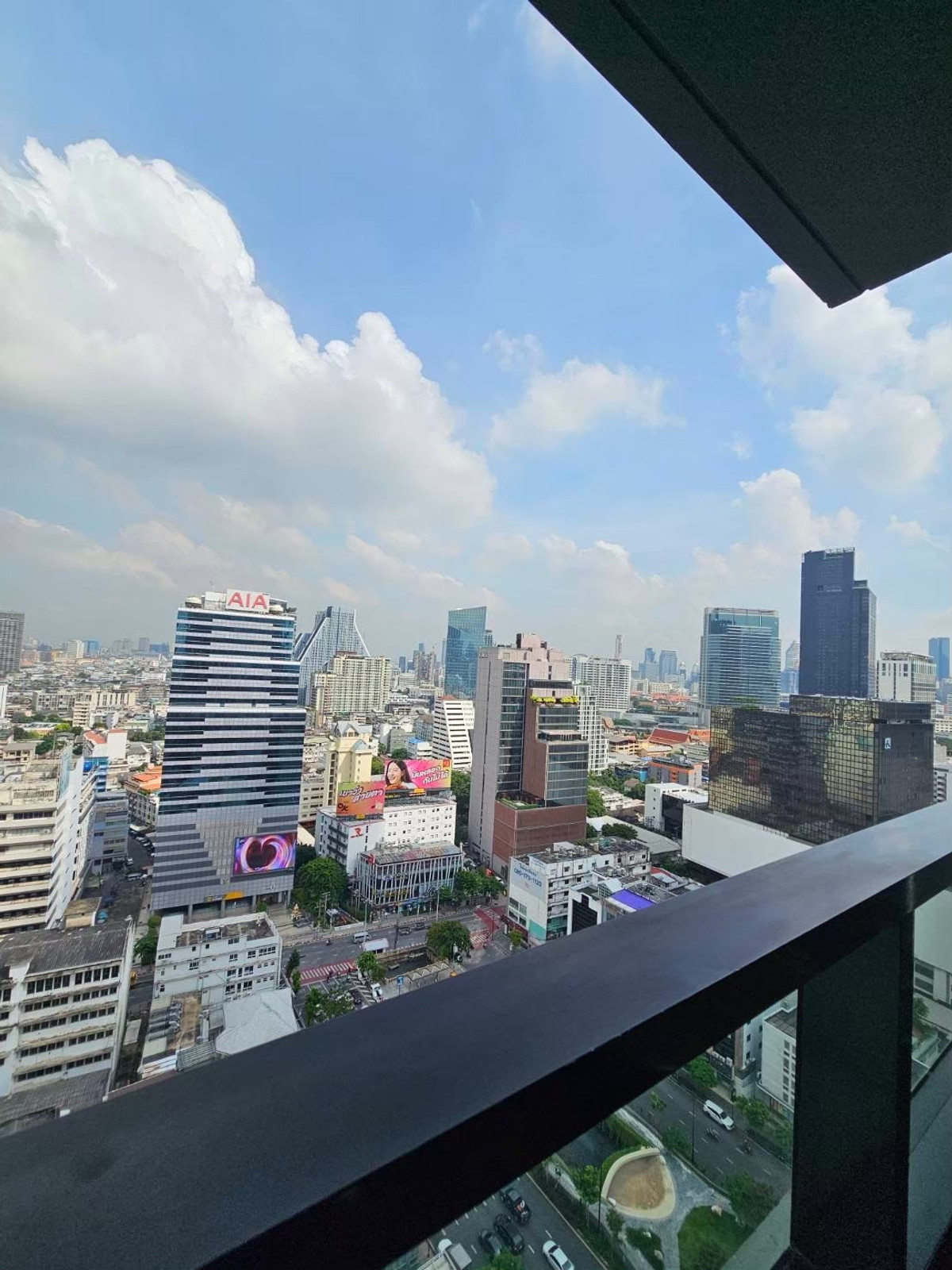 คอนโดสีลม ศาลาแดง บางรัก : 🏠✨ เอ็ม สีลม | ขาย / ให้เช่าคอนโด 2 ห้องนอน (HBH-ST-160)