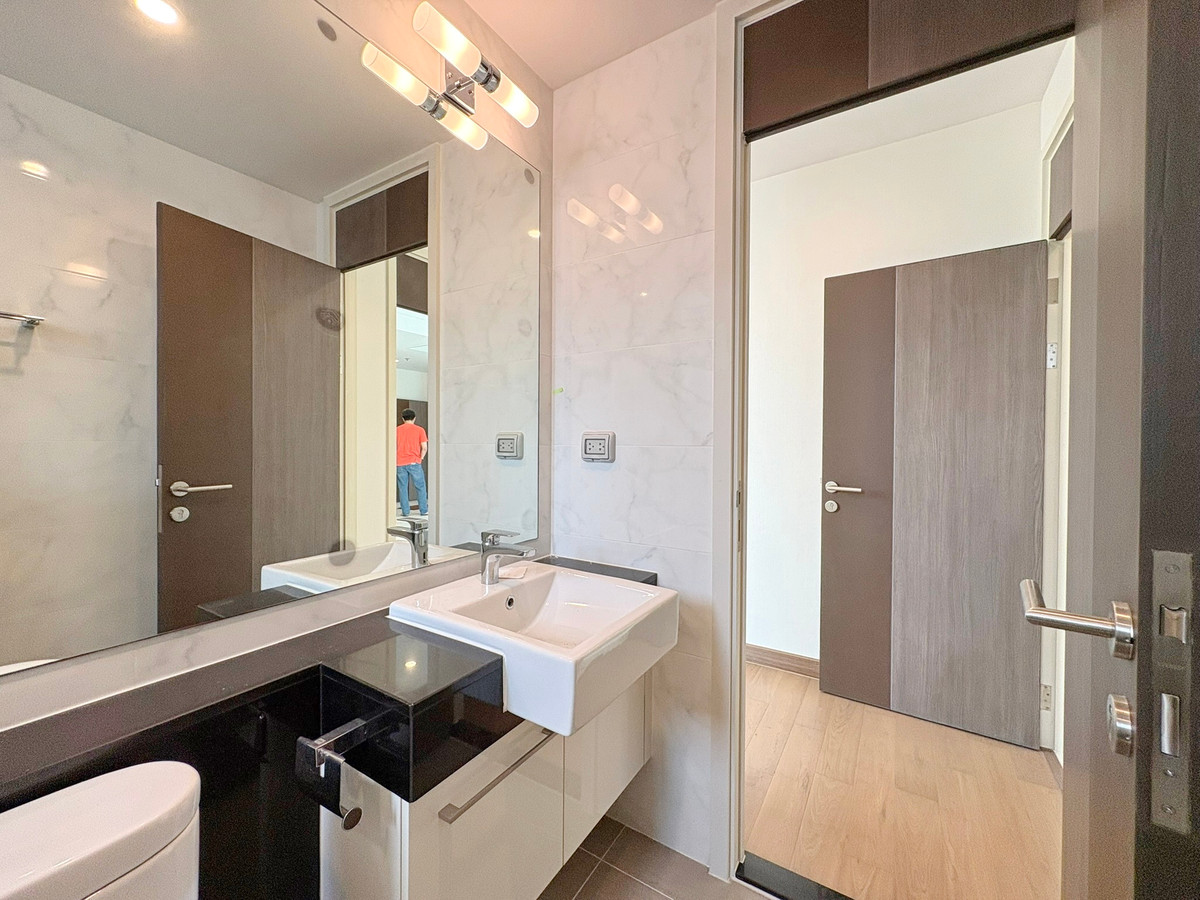 ขายคอนโดสีลม ศาลาแดง บางรัก : 9750♚ขาย 2 ห้องนอน♙ศุภาลัย เอลีท สุรวงศ์♜MRT สามย่าน∞099-5919653,065-9423251🜲Line@sureresidence