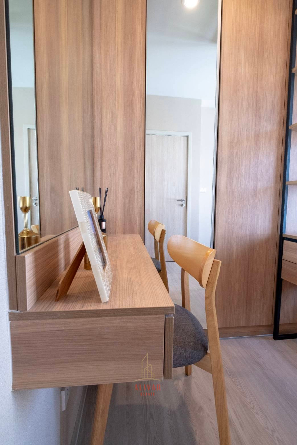 For RentCondoBangna, Bearing, Lasalle : RC021526 Fully furnished corner condo for rent at NUE Noble Centre Bangna, next to Central Bangna.