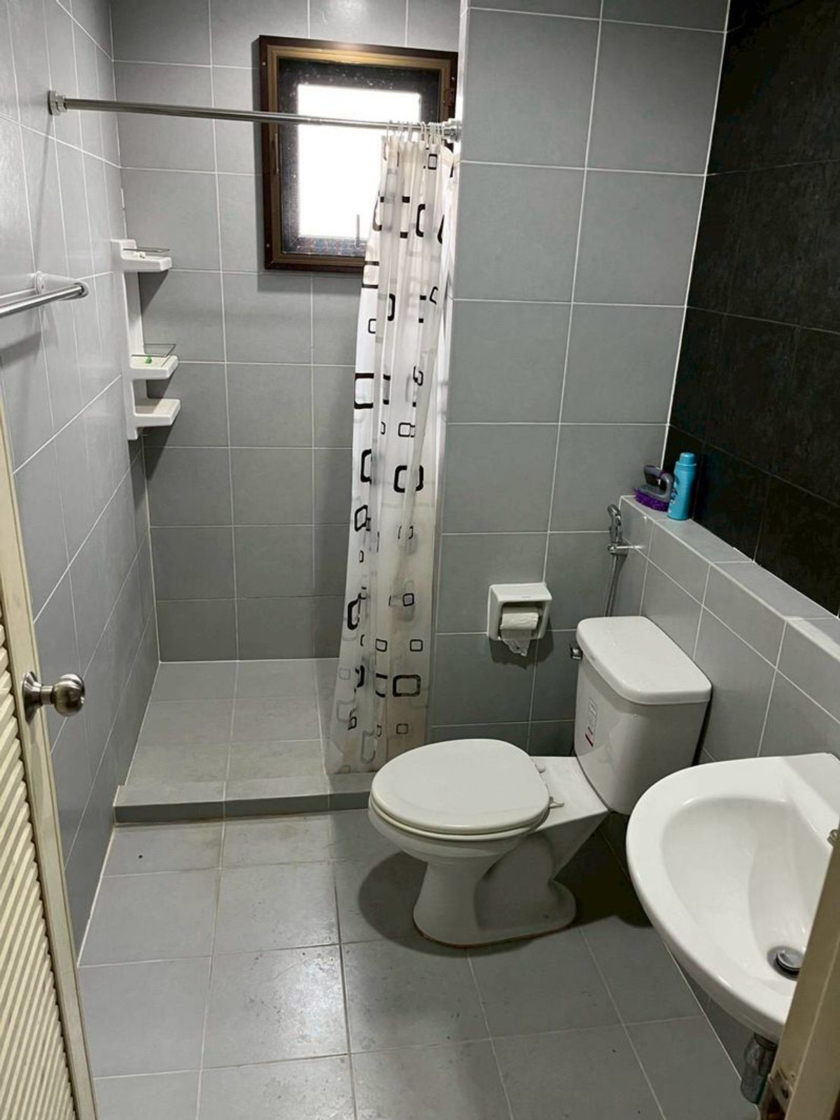 For SaleTownhomePathum Thani,Rangsit, Thammasat : 2-story townhome for sale, corner unit, I-Design, Lam Luk Ka, Khlong 3, area 42.6 sq m, 3 bedrooms, 4 parking spaces, near BTS Khu Khot, Lam Luk Ka, Pathum Thani.