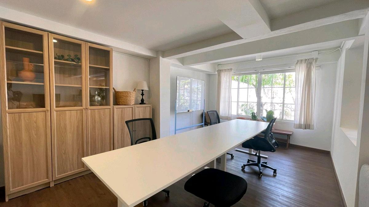 ขายบ้านพระราม 9 เพชรบุรีตัดใหม่ RCA : บ้านเดี่ยวสไตล์ Vintage พระราม9 ซอย 45 รีโนเวทใหม่ สวยงามพร้อมอยู่ ทำเลดีมาก ใกล้ห้าง เดินทางสะดวก