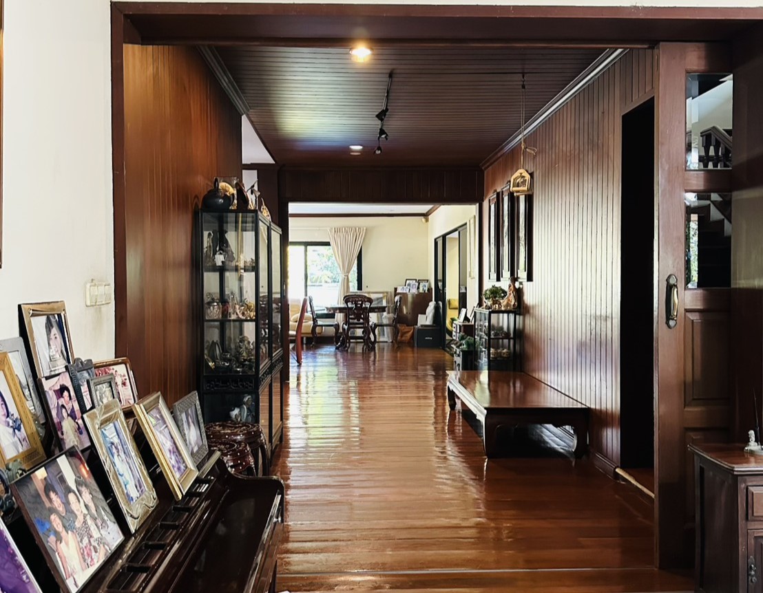 ขายบ้านพัฒนาการ ศรีนครินทร์ : 🔥ขายด่วน+🔥บ้านเดี่ยวหรู ทำเลศักยภาพ ซอยกรุงเทพกรีฑา 8 เฟอร์นิเจอร์ครบ พร้อมเข้าอยู่