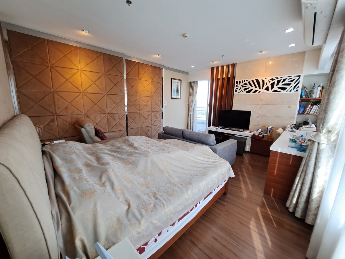For RentCondoRama3 (Riverside),Satupadit : For rent, Condo Supalai Prima Riva, south side, Chao Phraya River view, 3 bedrooms, 3 Bedrooms / 5 Bathroom.