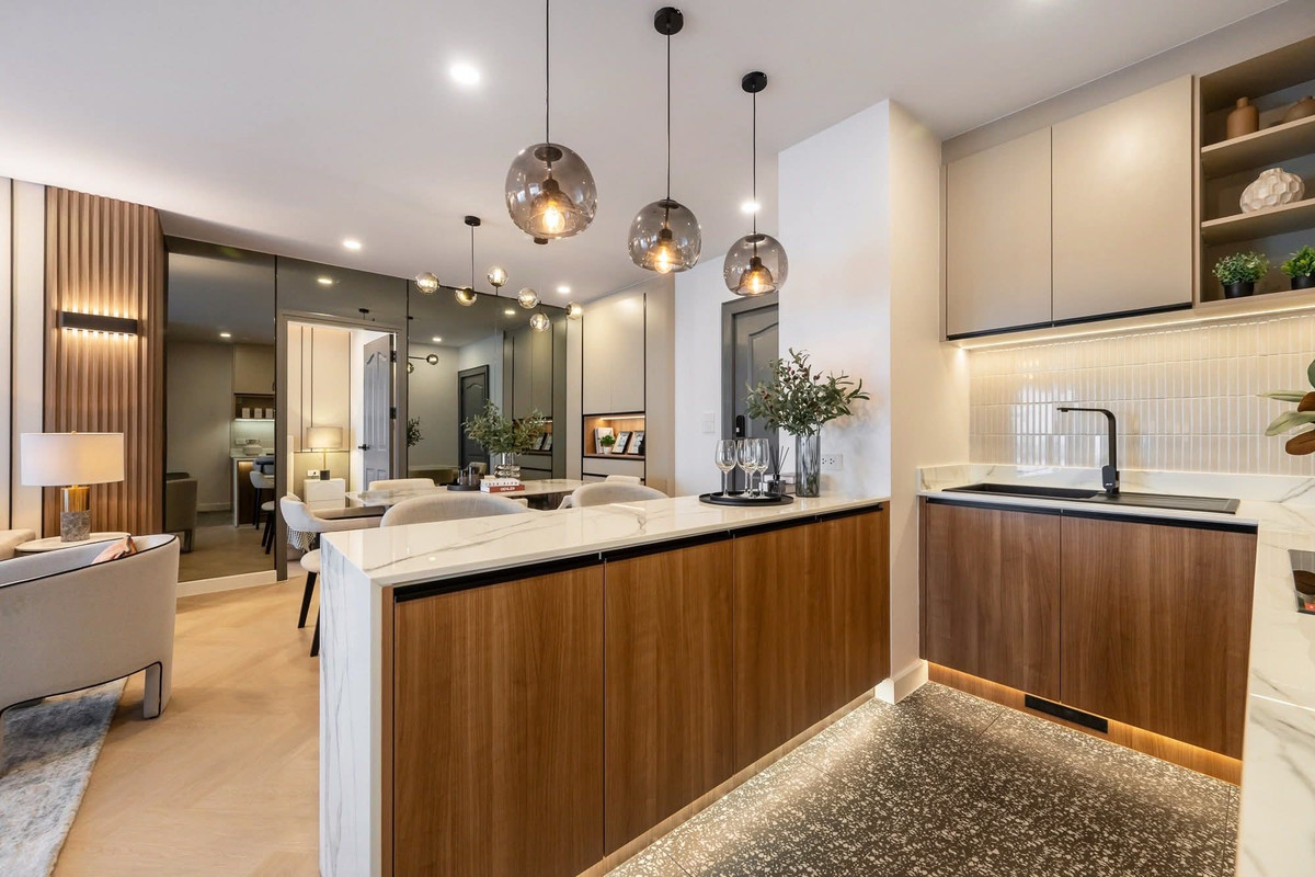 For SaleCondoRama3 (Riverside),Satupadit : The Executive Regent / 2 bedrooms, large size, renovated room, Rama 3 area / 2 bedrooms, 90 sq m. Call 0937890899