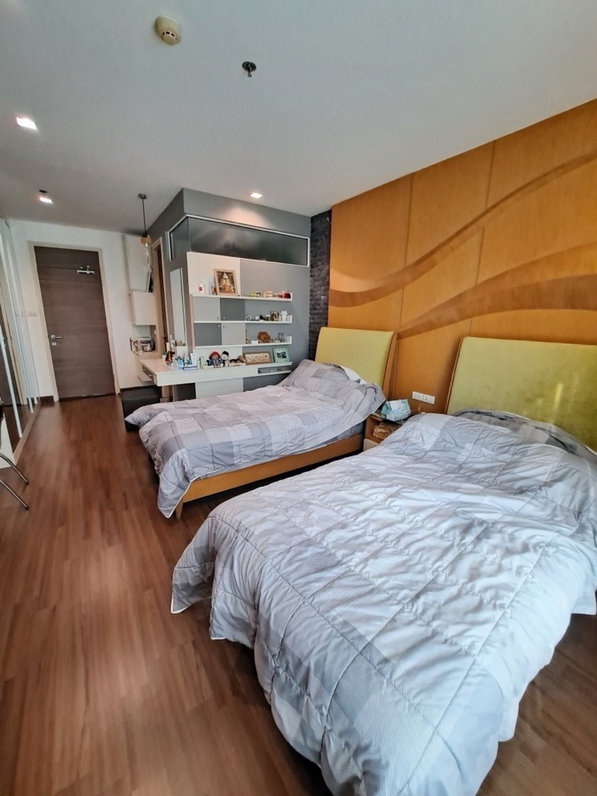For RentCondoRama3 (Riverside),Satupadit : For rent, Condo Supalai Prima Riva, south side, Chao Phraya River view, 3 bedrooms, 3 Bedrooms / 5 Bathroom.