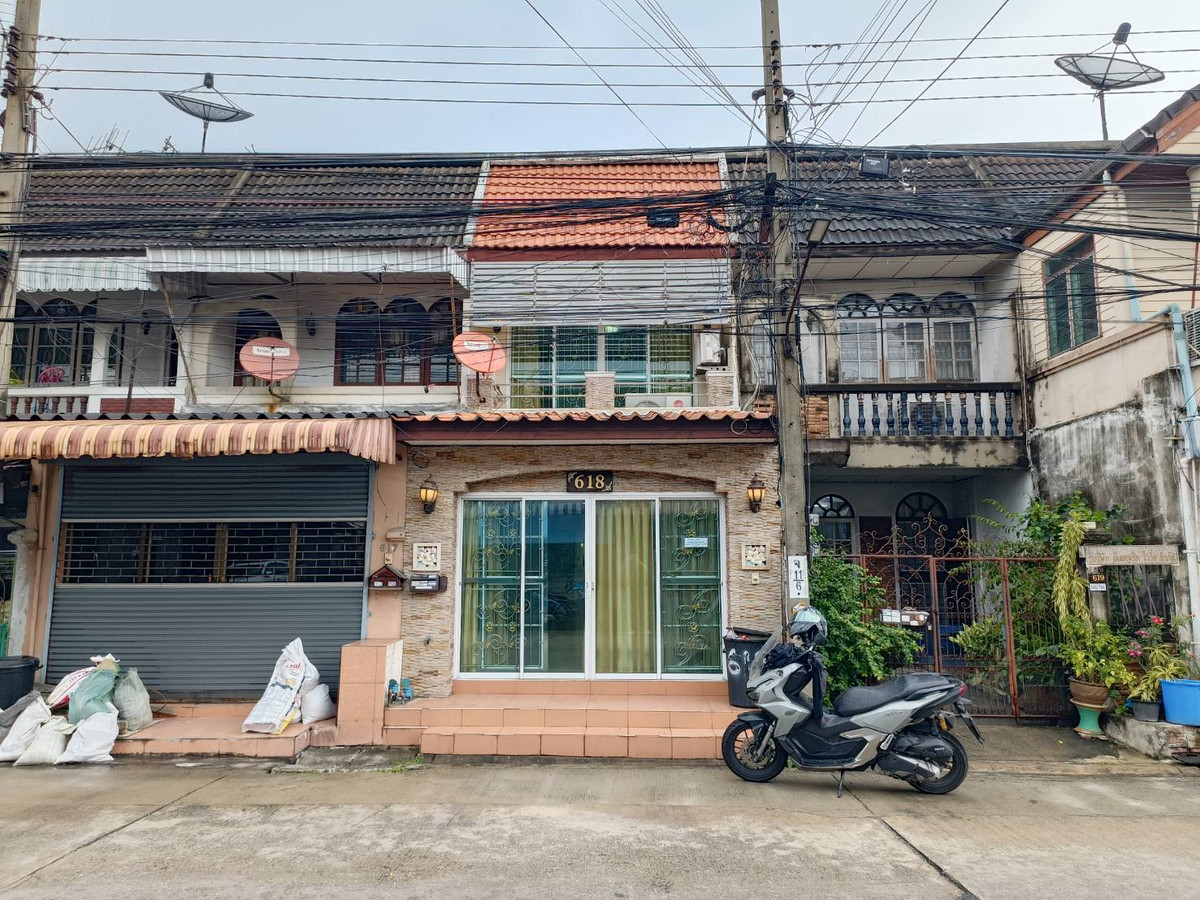 ให้เช่าทาวน์โฮมลาดพร้าว101 แฮปปี้แลนด์ : ให้เช่าบ้าน 2ชั้น สวย หมู่บ้านเสนาวิลล่า84 แฮปปี้แลนด์