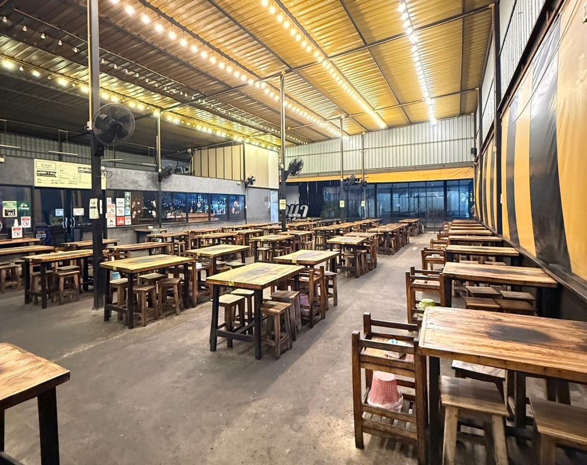 เซ้งร้านค้า/ตลาดนัดวิภาวดี ดอนเมือง หลักสี่ : เซ้งด่วน ร้านปิ้งย่าง ชื่อดัง พร้อมแฟรนไชส์ ย่านดอนเมือง ในตลาดโอโซนวัน