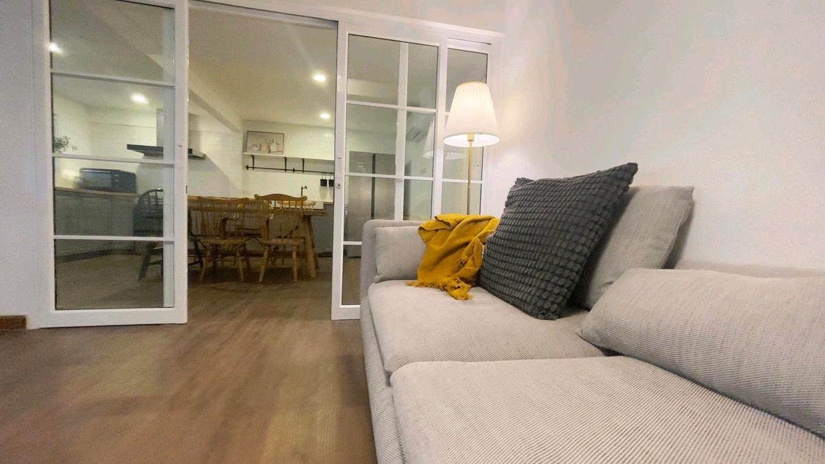 ขายบ้านพระราม 9 เพชรบุรีตัดใหม่ RCA : บ้านเดี่ยวสไตล์ Vintage พระราม9 ซอย 45 รีโนเวทใหม่ สวยงามพร้อมอยู่ ทำเลดีมาก ใกล้ห้าง เดินทางสะดวก