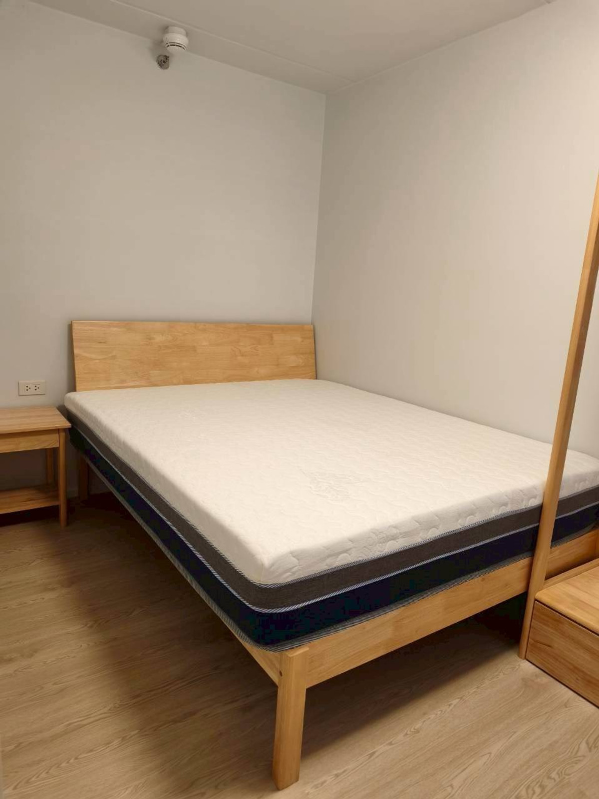 ให้เช่าคอนโดแจ้งวัฒนะ เมืองทอง : ห้องใหม่ โมริ คอนโด 1 ห้องนอน 1 ห้องน้ำ 1 ห้องครัว ขนาด 38 ตร.ม. ชั้น 12