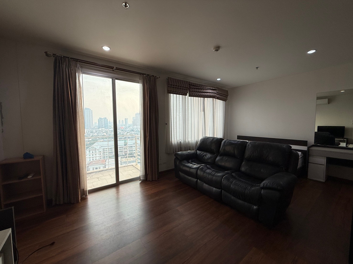 ให้เช่าคอนโดวงเวียนใหญ่ เจริญนคร : Best Price ✨ให้เข่า Villa Sathorn ห้องสวยมาก กั้นห้องอย่างดี ตกแต่งพร้อมเข้าอยู่ ราคานี้หายากมาก