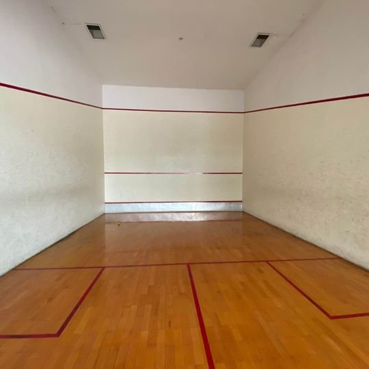 For RentCondoWitthayu, Chidlom, Langsuan, Ploenchit : RC021626 Condo for Rent/Sale at THE RAJDAMRI 80 meter from BTS Ratchadamri