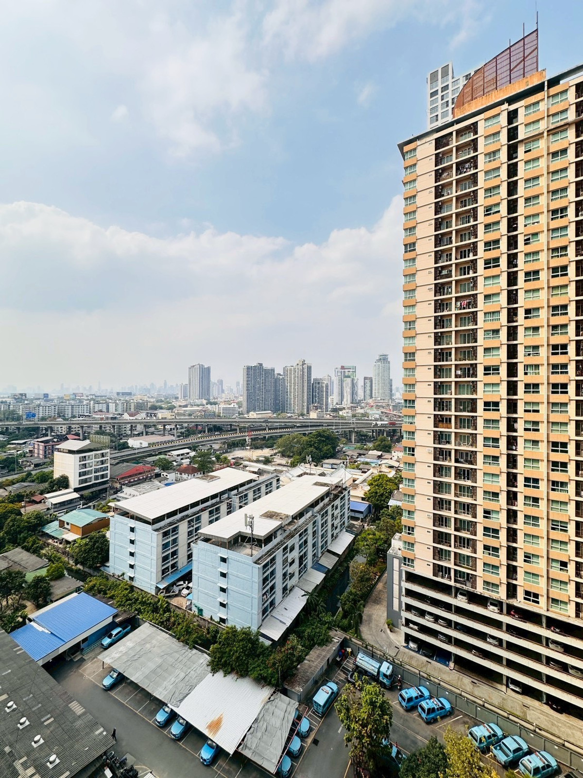 For RentCondoOnnut, Udomsuk : Condo for rent in Aspire Onnut Station (BTS Onnut) (SA-01)