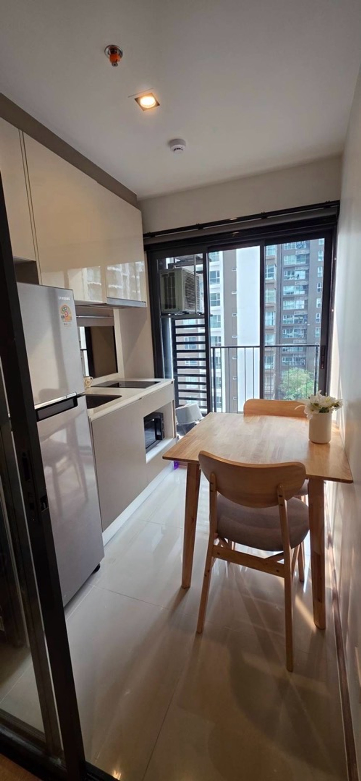 ให้เช่าคอนโดพระราม 9 เพชรบุรีตัดใหม่ RCA : IDEO RAMA9-ASOKE ให้เช่า 1Bedroom 
ให้ใหม่เช่าครั้งแรก❤️