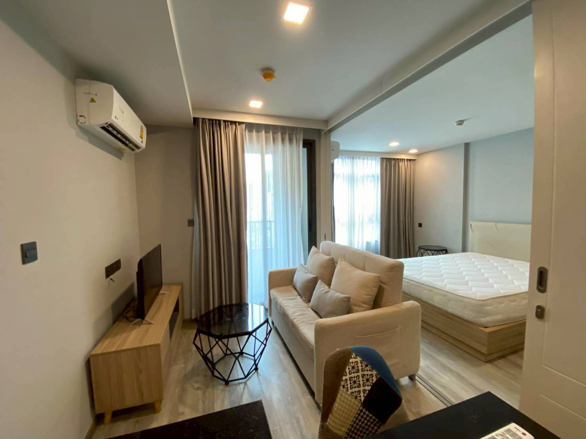 ให้เช่าคอนโดรัชดา ห้วยขวาง : ด่วน!!!!! คอนโดพร้อมเช่า Maestro 19 ติดต่อ 086-4455124