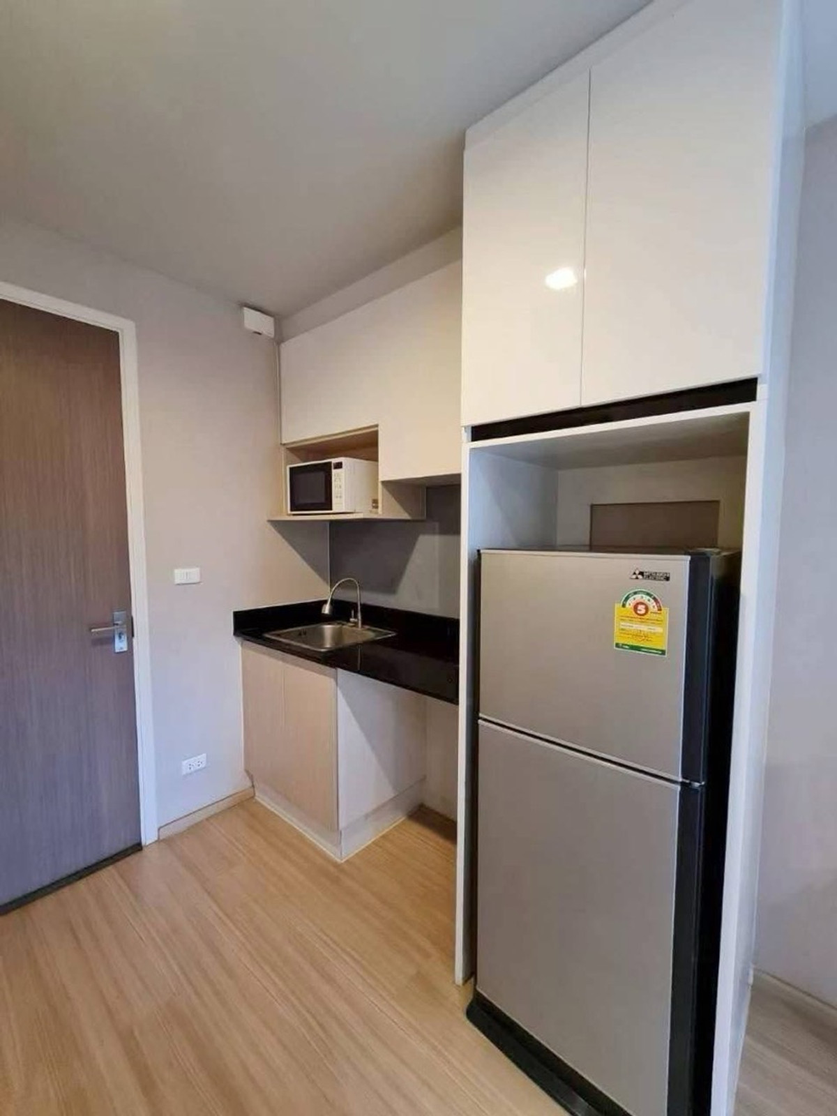 For RentCondoThaphra, Talat Phlu, Wutthakat : For rent, Casa Ratchada-Ratchaphruek, next to BTS Talat Phlu, price 10,5000 baht.