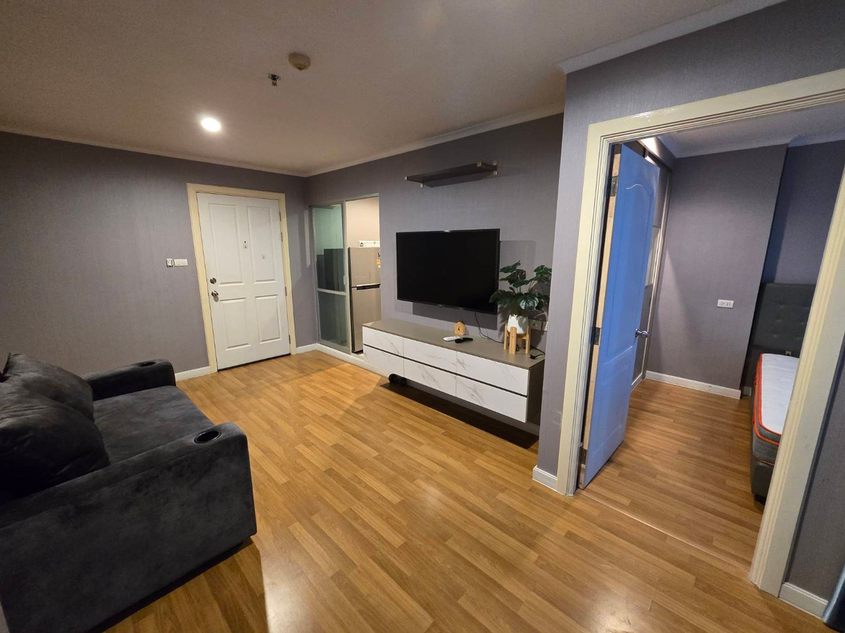 ให้เช่าคอนโดพระราม 3 สาธุประดิษฐ์ : คอนโดลุมพินีพาร์ค ริเวอร์ไซต์ พระราม 3  สวยริมน้ำ  ห้องใหม่ เฟอร์นิเจอร์พร้อม ราคาถูก 