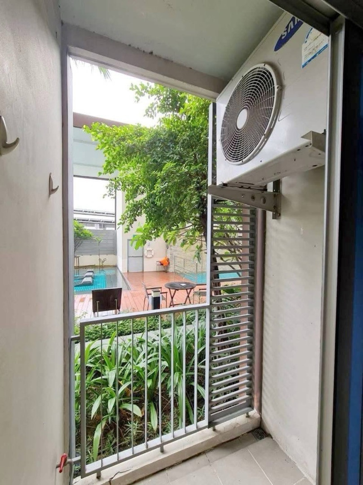 For RentCondoThaphra, Talat Phlu, Wutthakat : For rent, Casa Ratchada-Ratchaphruek, next to BTS Talat Phlu, price 10,5000 baht.