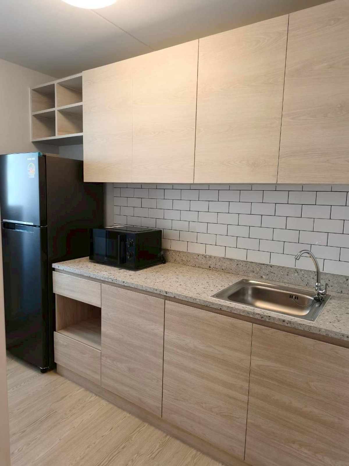 ให้เช่าคอนโดแจ้งวัฒนะ เมืองทอง : ห้องใหม่ โมริ คอนโด 1 ห้องนอน 1 ห้องน้ำ 1 ห้องครัว ขนาด 38 ตร.ม. ชั้น 12