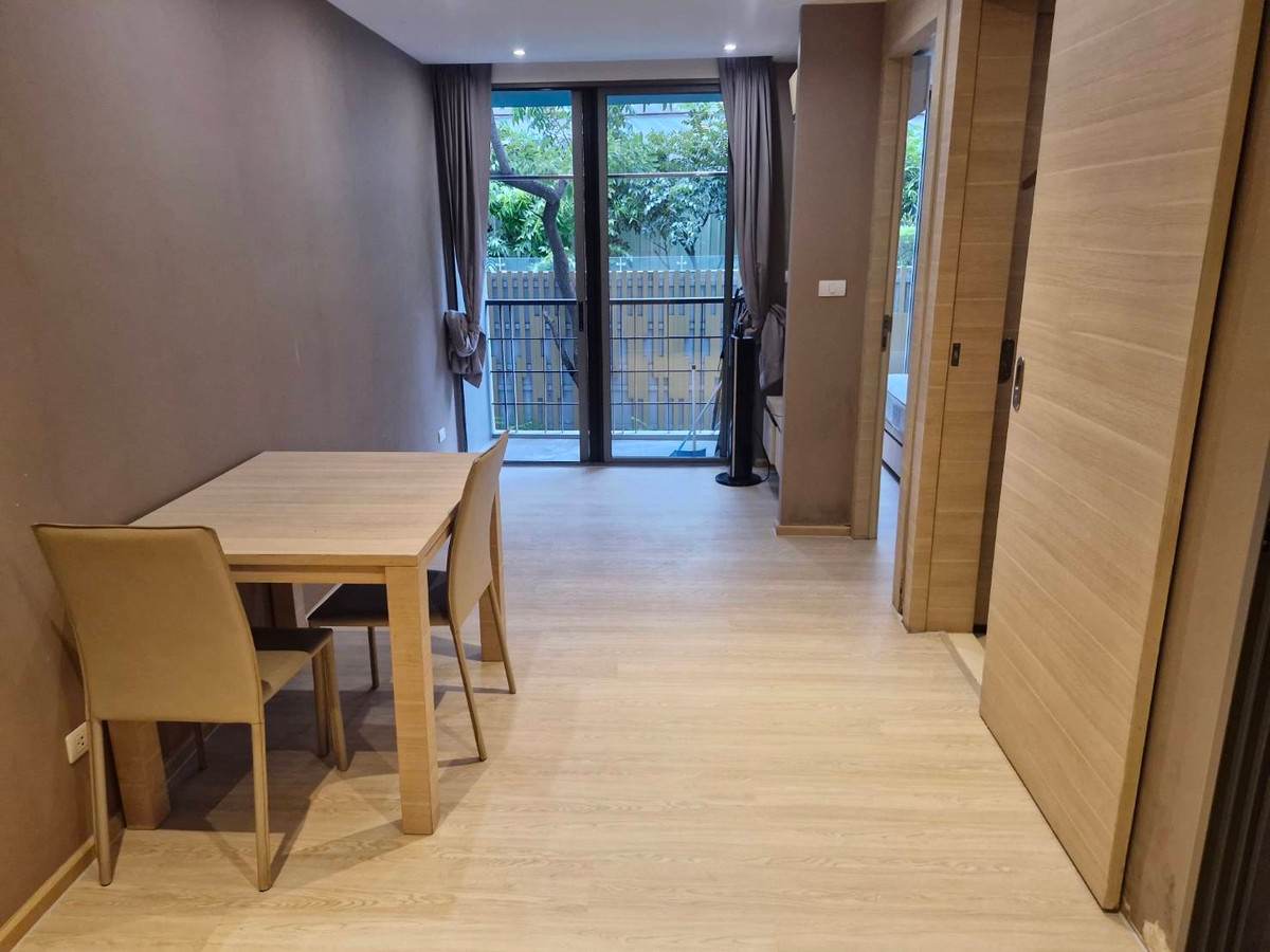 ขายคอนโดสีลม ศาลาแดง บางรัก : ขาย คอนโด คลาสสีลม ใกล้รถไฟฟ้าสีลม ศาลาแดง ช่องนนทรี พร้อมผู้เช่าถึงเดือนพย